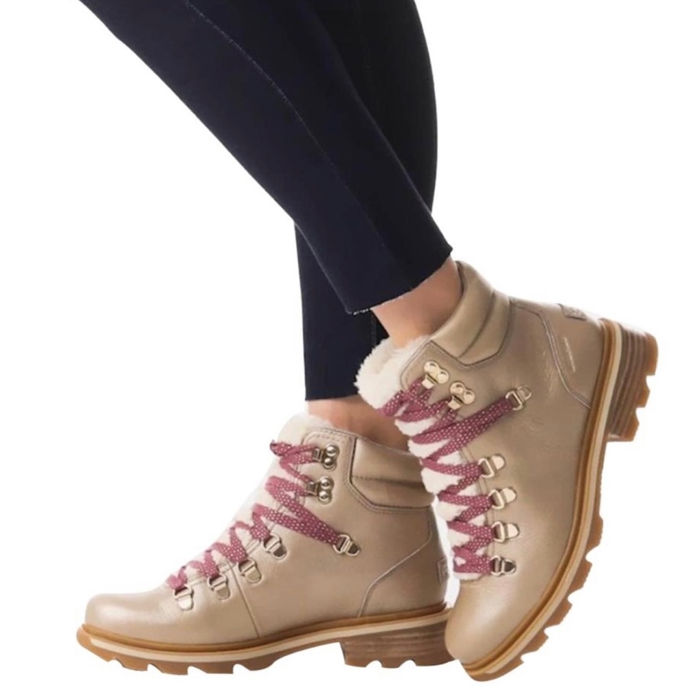 Sorel Lennox boots gold pink fungi 7.5 leather waterproof